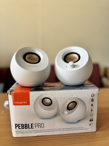 Creative pebble pro 0 - pebble,