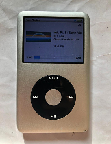 Apple ipod classic 7th gen - apple,