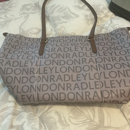 Radley signature logo medium - radley,