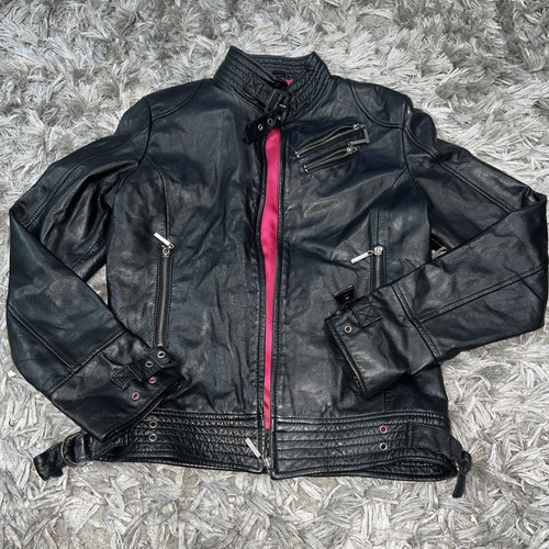 Women red herring - red, real