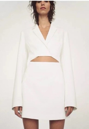 Zara nwt woman ss24 cut - woman, out