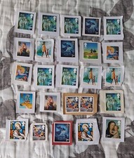 100 2nd class xmas stamps - 2nd,