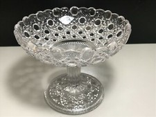 VINTAGE KITCHENALIA ART DECO STYLE GEOMETRIC DESIGN GLASS STEMMED BON-BON DISH