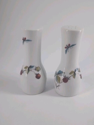 Royal worcester strawberry - worcester,