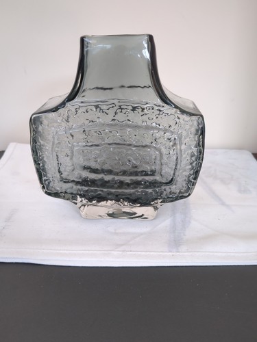 Whitefriars glass vase - vase,