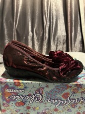 Irregular Choice Size 6 Red Floral “Perfect Parcel” Rubber Sole Ballet Pumps
