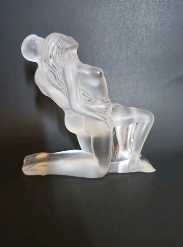 Lalique france crystal - france,