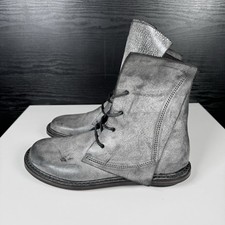 TRIPPEN Combat Ankle Boots
