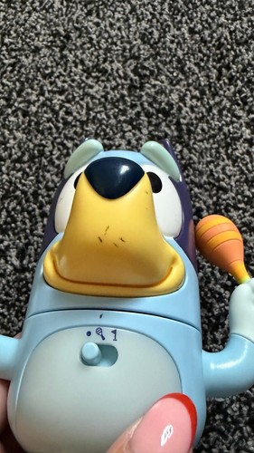 Vtech shake bluey - vtech, it