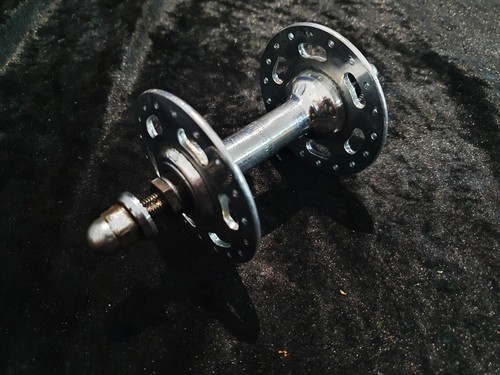Vintage normandy front - front, hub