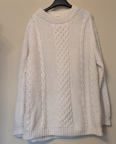Aran hand knitted wool - aran,