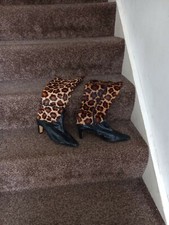 Van Eli Half Black Sequenced Half Leppard Print 3/4 Boots Women's Size 8