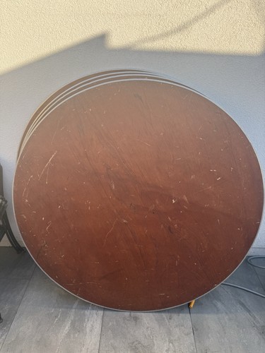 Foldaway round centre folding - centre,
