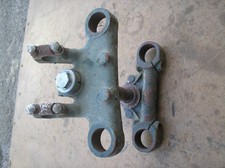 BSA 250 350 441 B25 B44 WD B40 ?? front fork yokes top 40-5114 + bottom USED