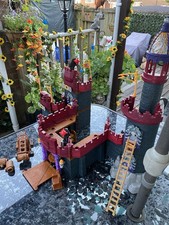 MEDIEVAL BATTLE CASTLE IMAGINEXT FISHERPRICE PRE-OWNED WITH INSTRUCTION LEAFLET