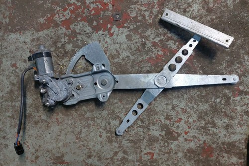 Window regulator mechanism - window,