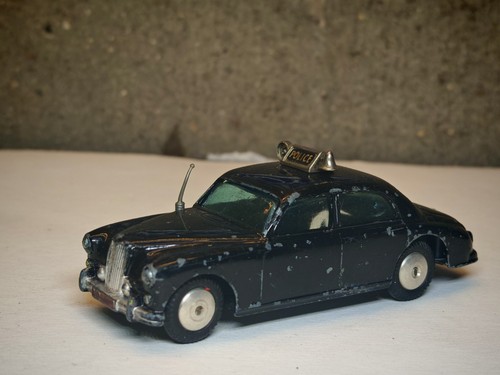 Corgi toys 209 riley - 209,