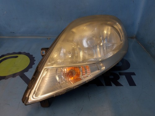 Vauxhall vivaro renault trafic - vivaro,