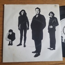 The Stranglers – Walk On By