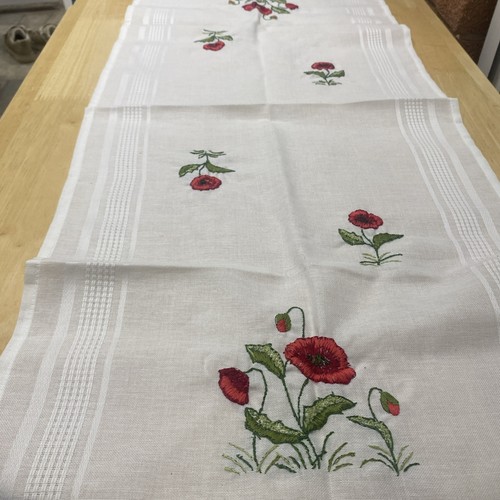 Poppy embroidered white cotton - embroidered,