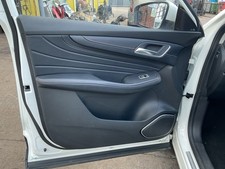 2022 MG HS EXCLUSIVE DOOR CARD