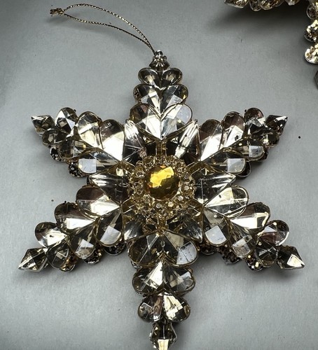 Golden snowflakes set 16 - set,