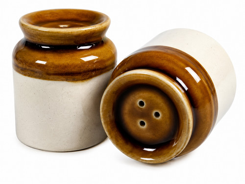 Salt pepper shakers ceramic - &,