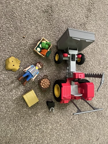 Play mobile harvesting tractor - mobile,