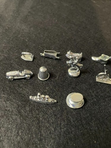 Monopoly set playing - 10,