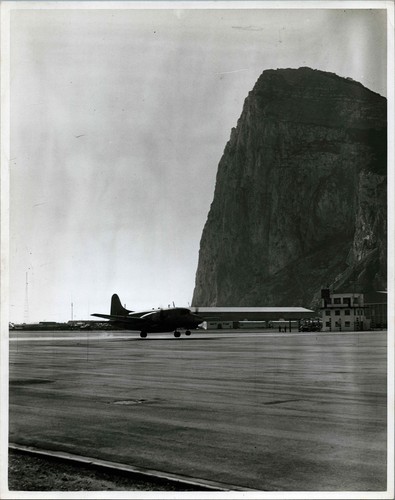 Vickers varsity gibraltar - vickers,