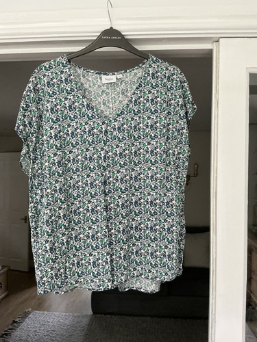 Women liberty print style - women’s,