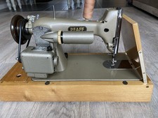 Pfaff Electrical Heavy Duty Sewing Machine With Carry Case.