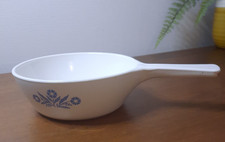 1x Vtg White Pyrosil Blue