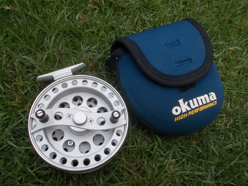 Okuma aventa 1000 - okuma, centre