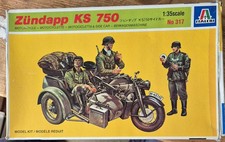 Italeri 1/35 German Zundapp KS750 & Sidecar 317 Model Kit