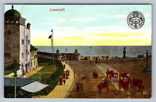 Postcard lowestoft suffolk - lowestoft,