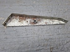 Land Rover Defender 90 110 Upper Seat Belt Bracket