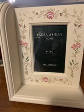 Laura Ashley Bookend Frame