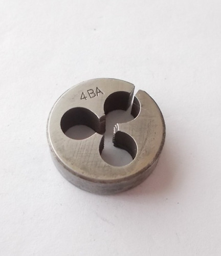 Split die - ba,