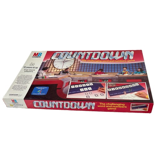 Vintage countdown board game - board,