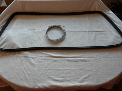 Ford escort mk1 rear screen - ford,