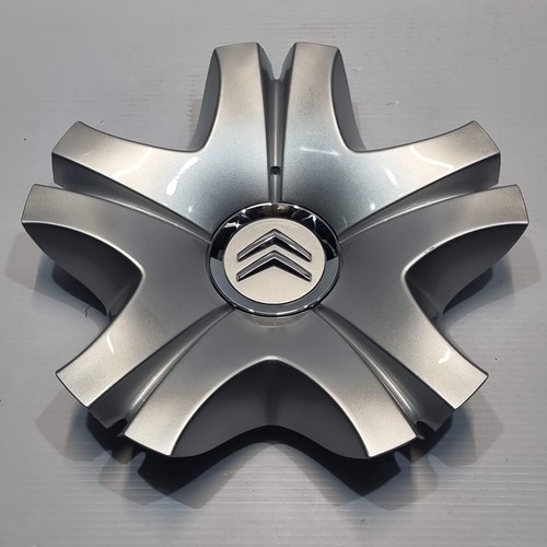 Genuine wheel badge - wheel,