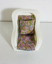 Barbie Mattel 1983 Dream Cottage White Wicker Pull Out Recliner Chair w/cushion