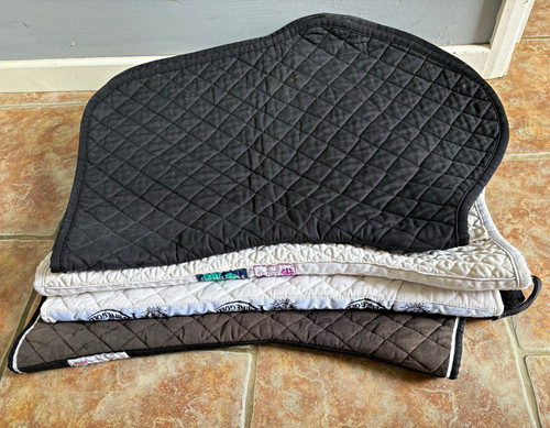 Job lot saddle pads numnahs - 5)job,
