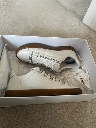 Balenciaga arena size - arena,