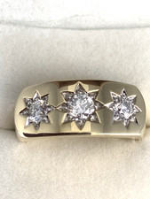 Gents Heavy 9ct yellow gold  1.07ct Natural Diamond Gypsy Style star set ring