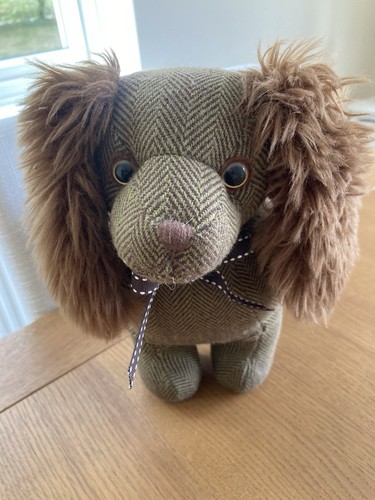 Dora designs doorstop charlie - dora,
