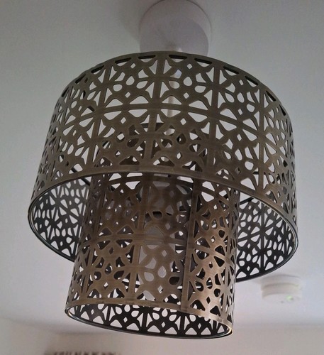 Tier metal moroccan cut - tier, out