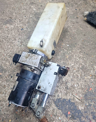 Hydraulic pump tail - pump, 12v