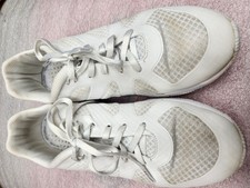 Kaepa Cheer Sneakers  sz 8